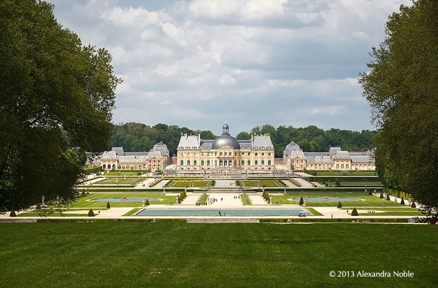 Fontainebleau & Vaux-le-Vicomte Châteaux Full-Day Private Tour 2023 - Paris